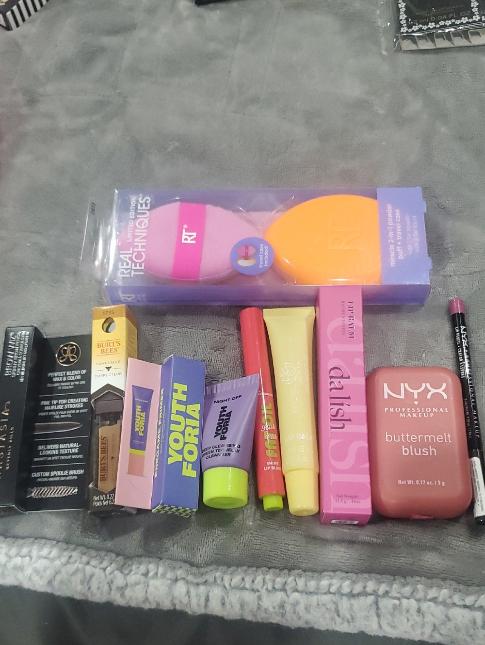 Make up Bundle - NYX, Dalish, Youthforia, Anastasia